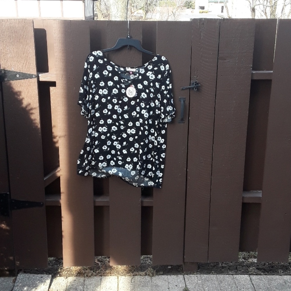 Flower pattern SO fancy shirt size XL